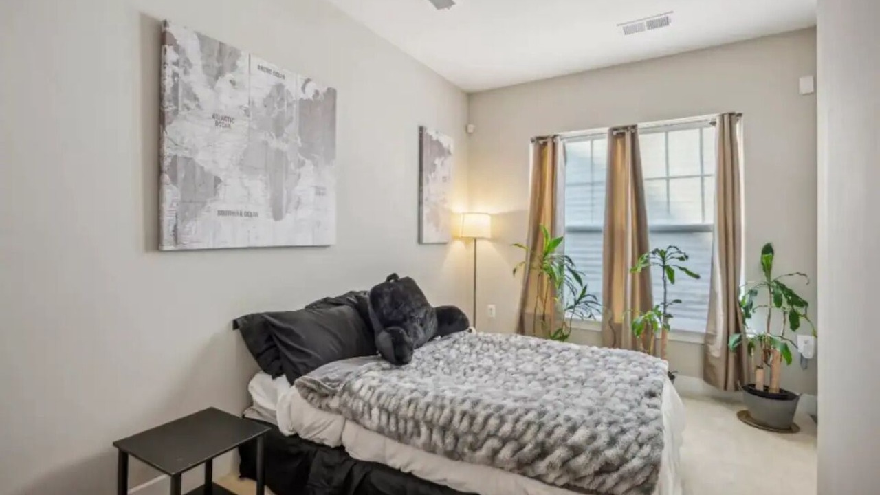 Photo of Bedroom in Central Northeast