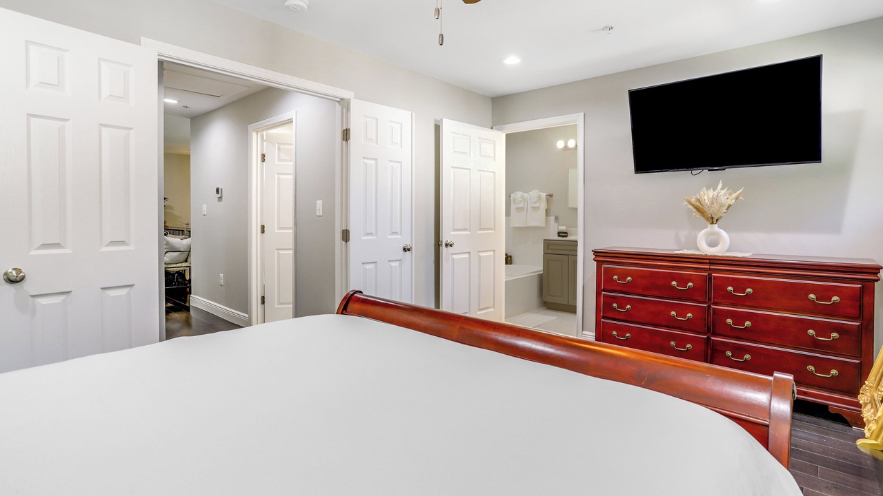 Photo of Bedroom in Camp Springs
