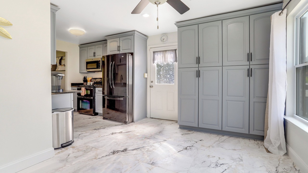 Photo of Kitchen in Camp Springs
