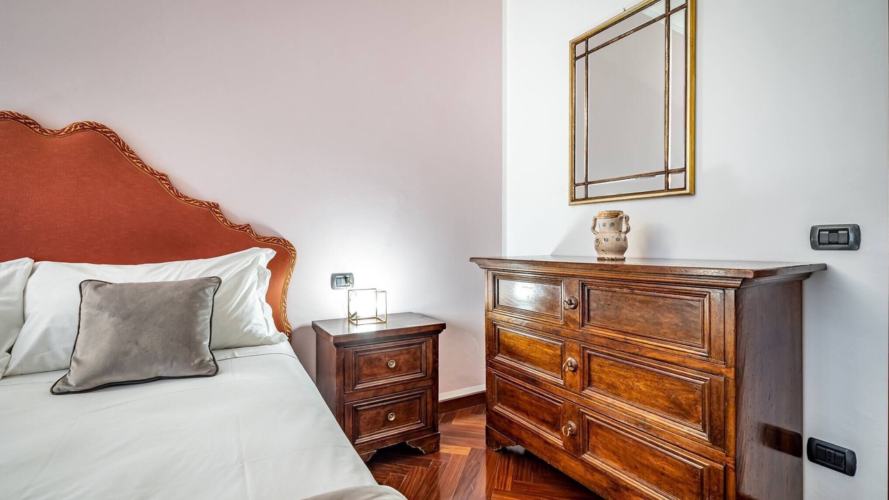Photo of Bedroom in Lungarno del Tempio