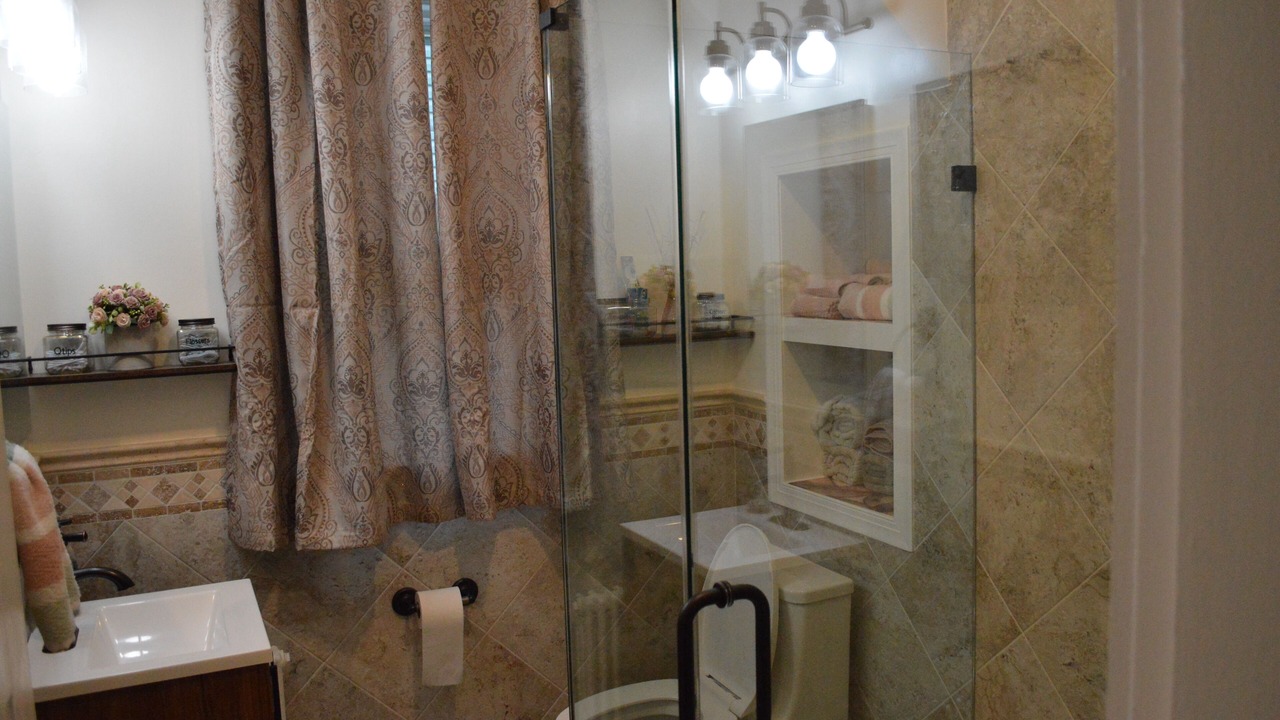 Photo of Bathroom in Silver Spring