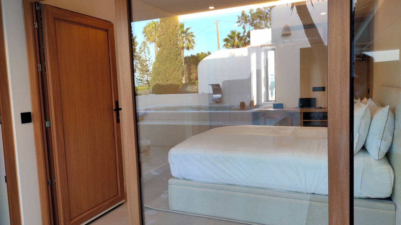 Photo of Bedroom in Alporchinhos