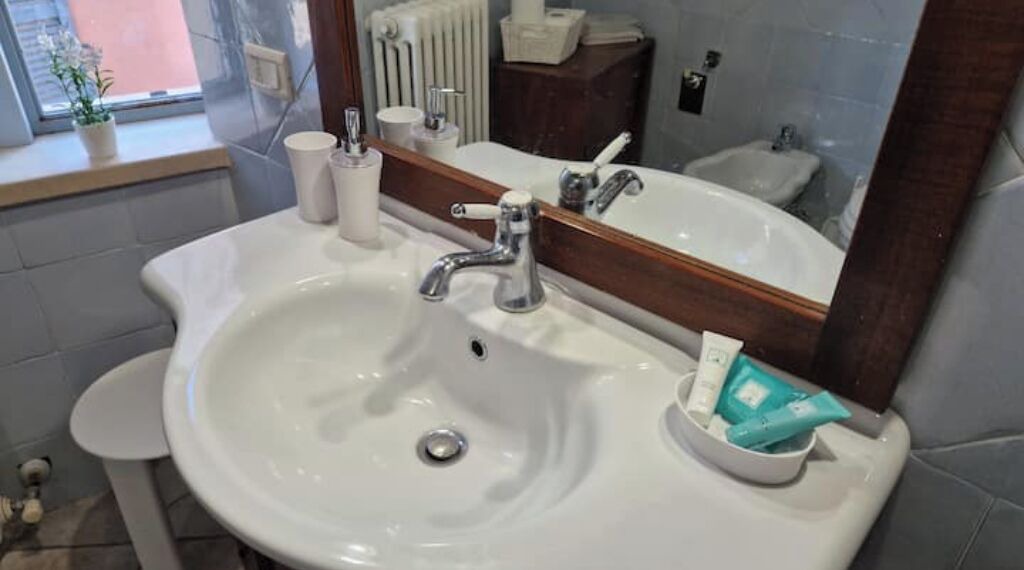 Photo of Bathroom in Old Town