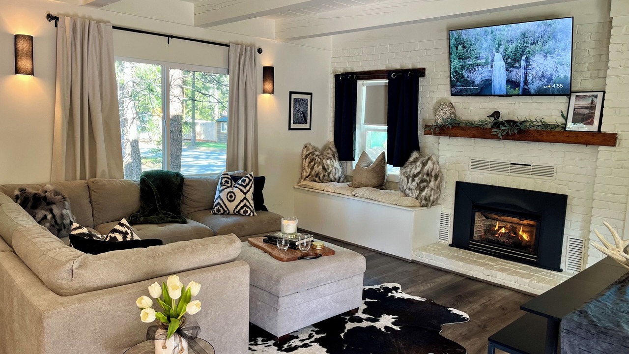 Photo of Livingroom in Y Area