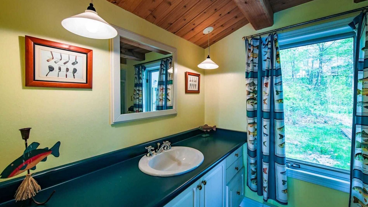 Photo of Bathroom in Ryerson