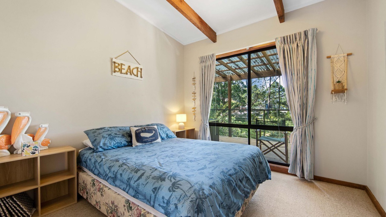 Photo of Bedroom in Long Beach