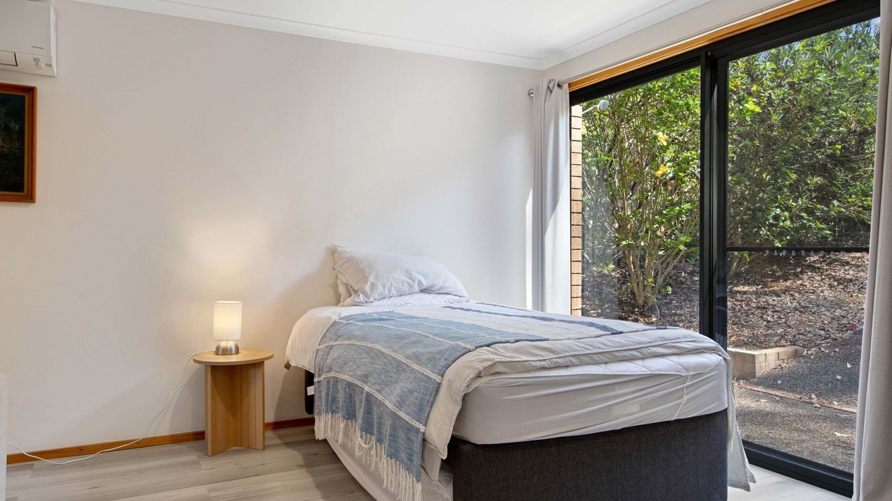 Photo of Bedroom in Long Beach