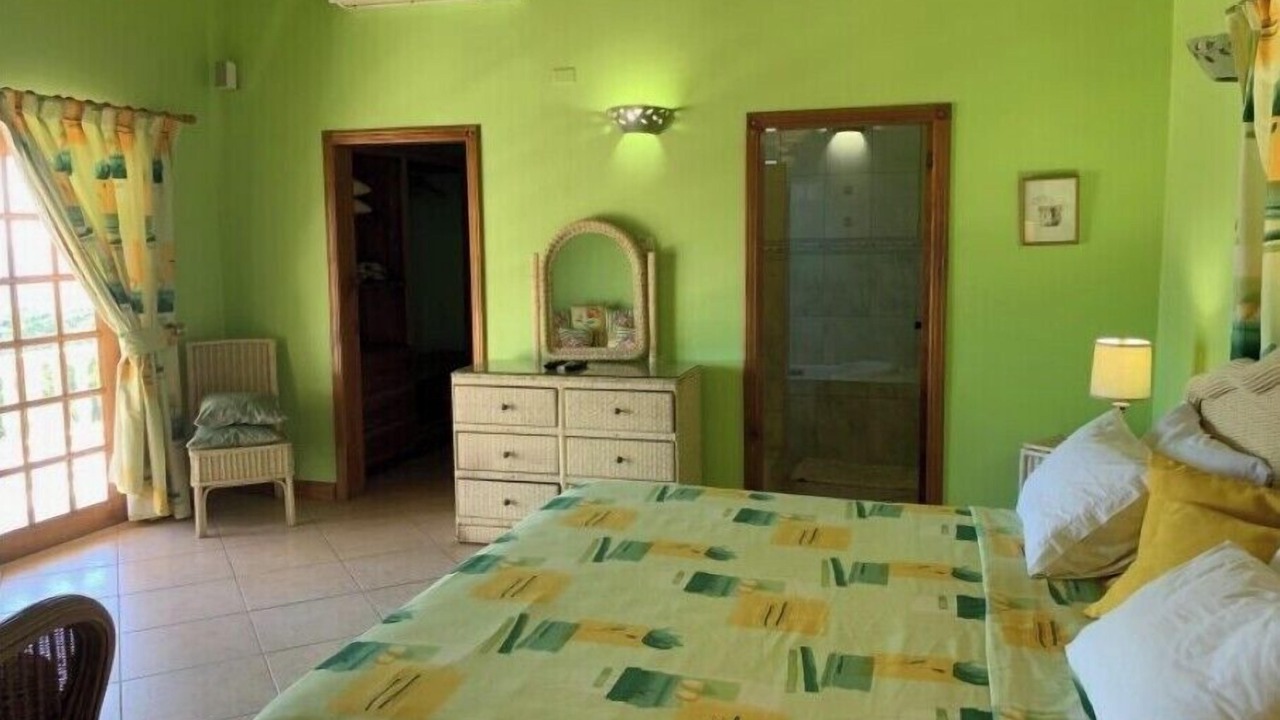 Photo of Bedroom in Lambeau