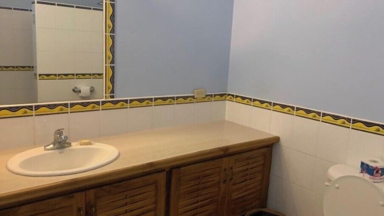 Photo of Bathroom in Lambeau