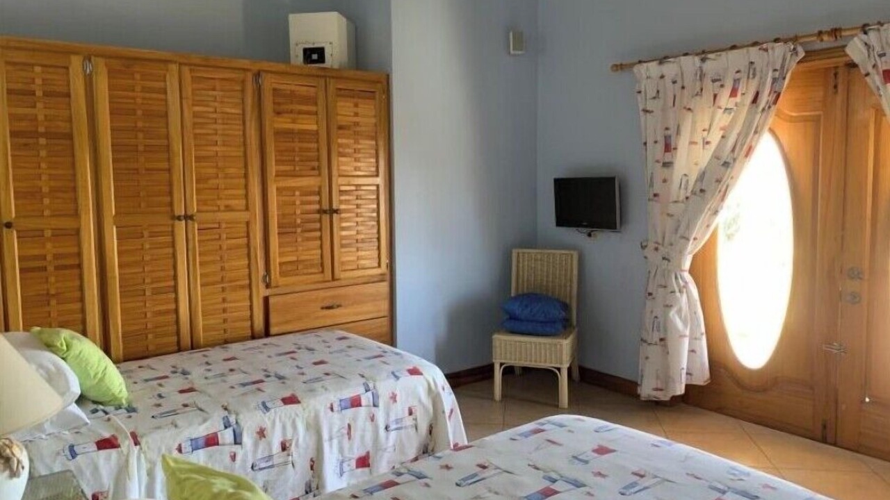 Photo of Bedroom in Lambeau