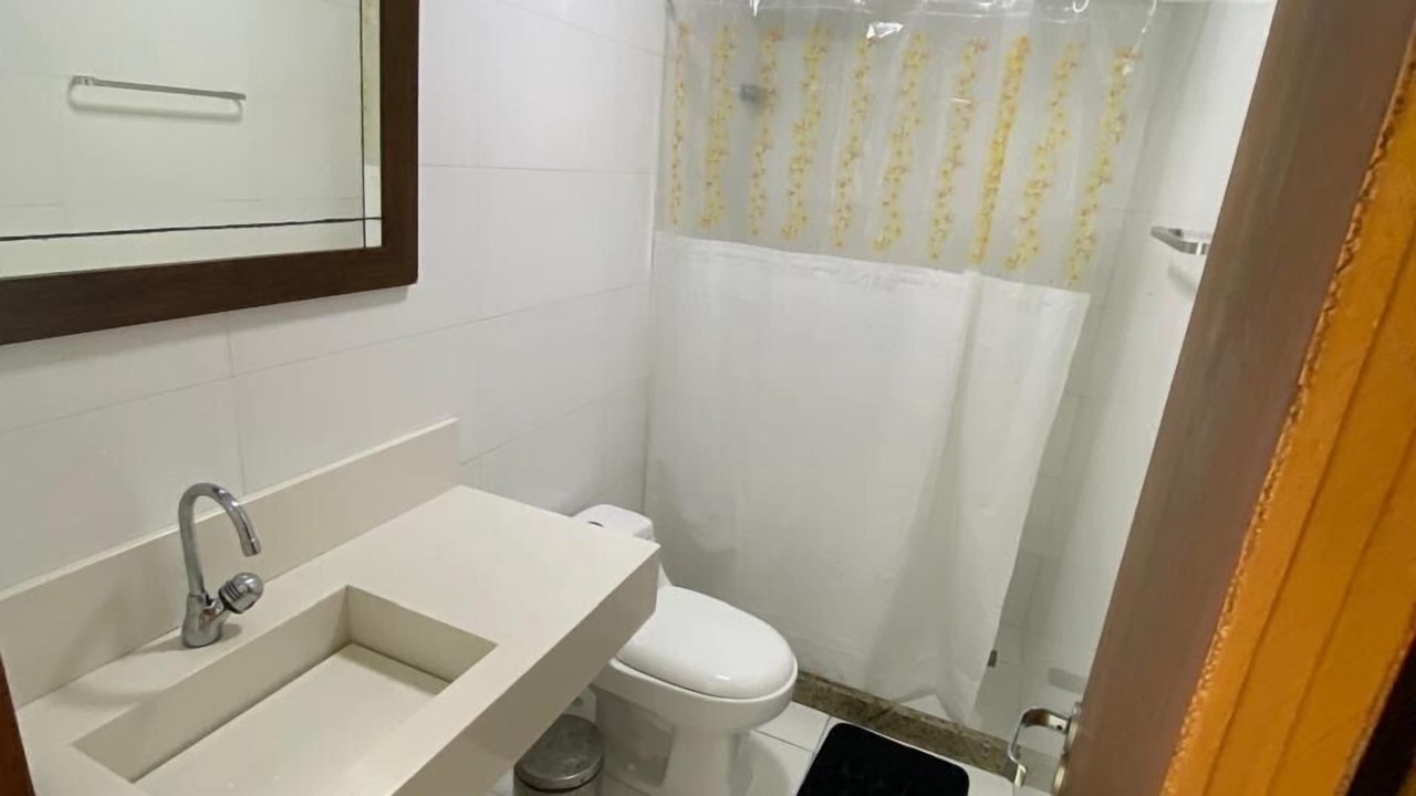 Photo of Bathroom in Foguete