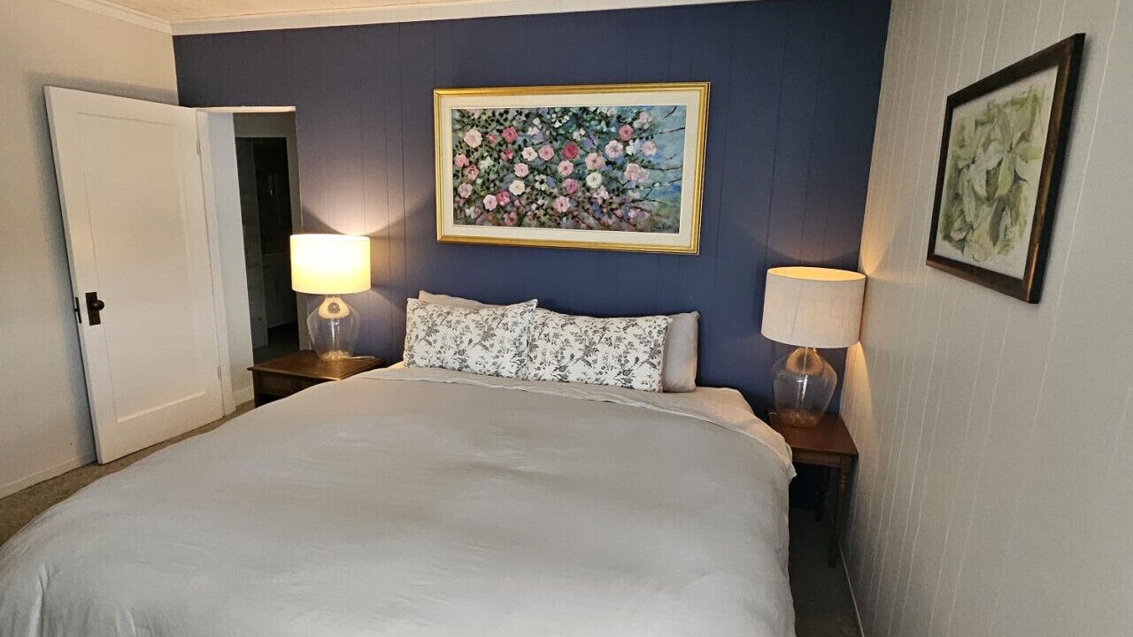 Photo of Bedroom in Bowen Island