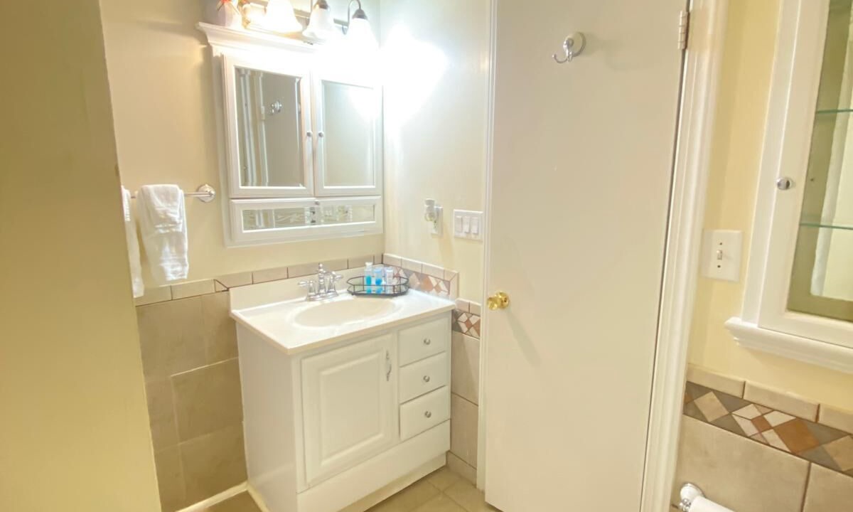 Photo of Bathroom in Laurel