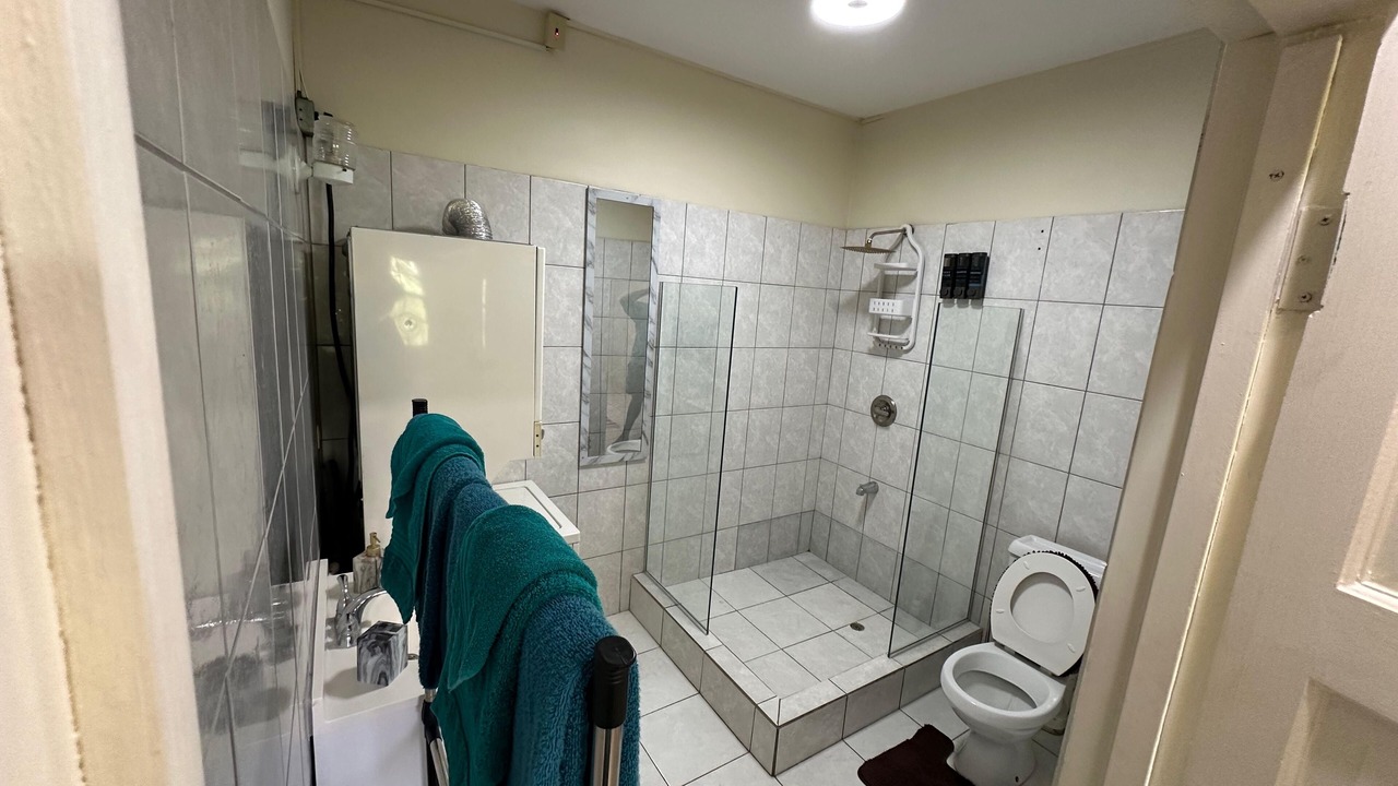 Photo of Bathroom in Lambeau