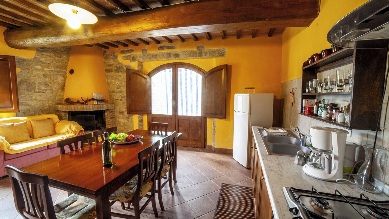 Photo of Kitchen in Radicondoli