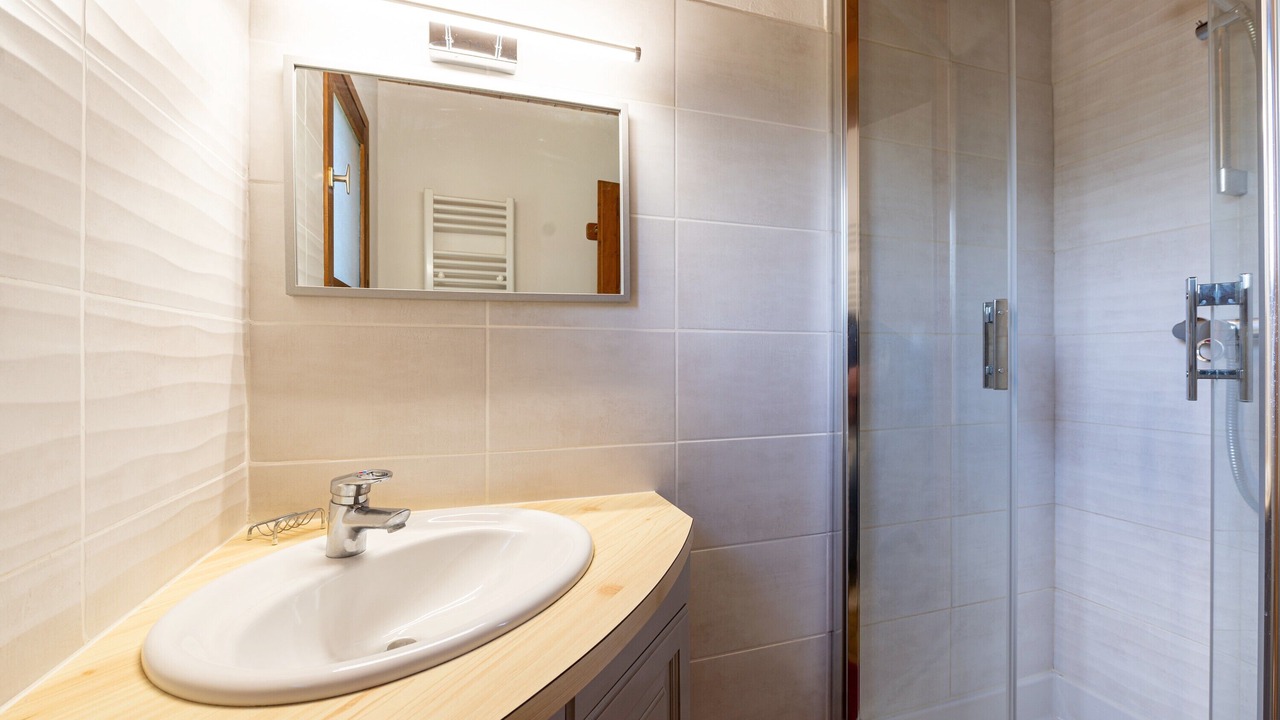 Photo of Bathroom in Crest-Voland