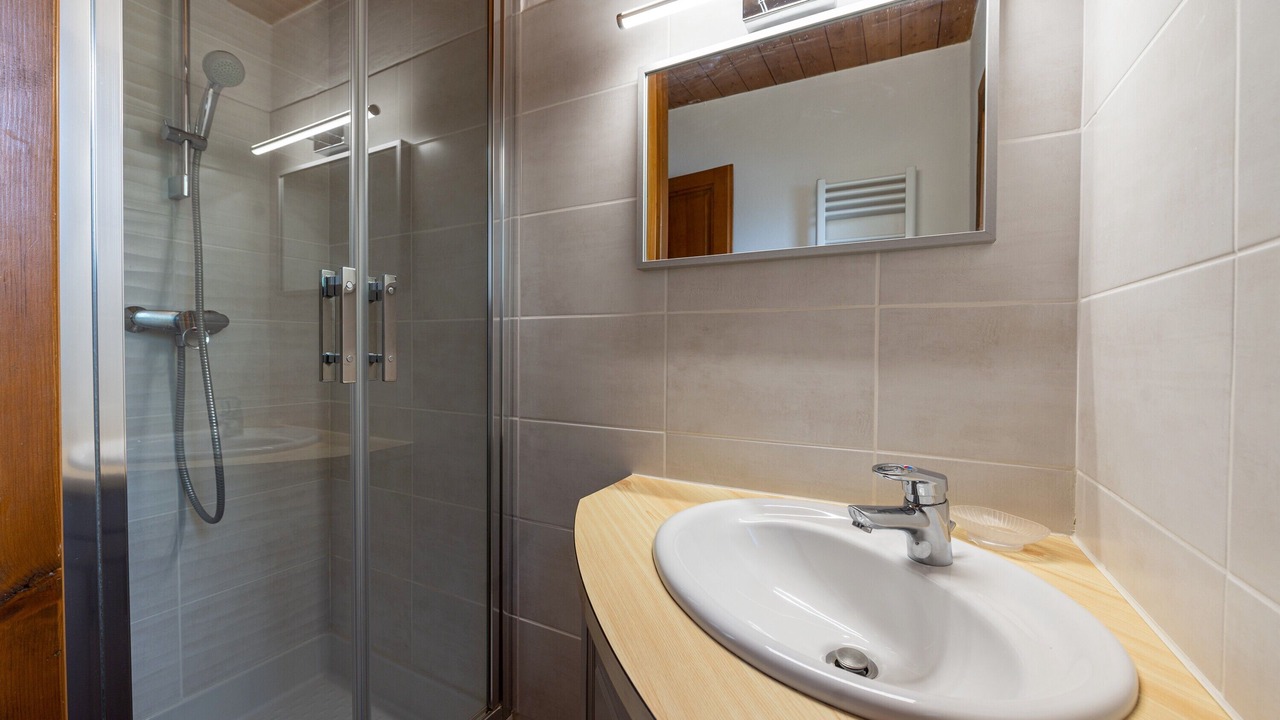 Photo of Bathroom in Crest-Voland