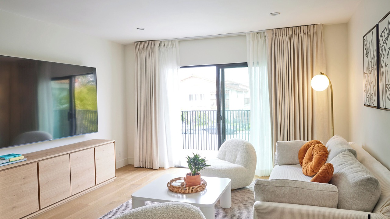 Photo of Livingroom in Oxnard Shores