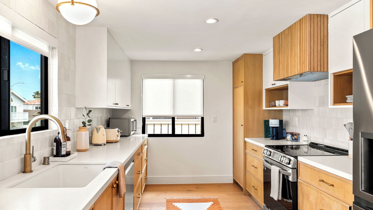 Photo of Kitchen in Oxnard Shores