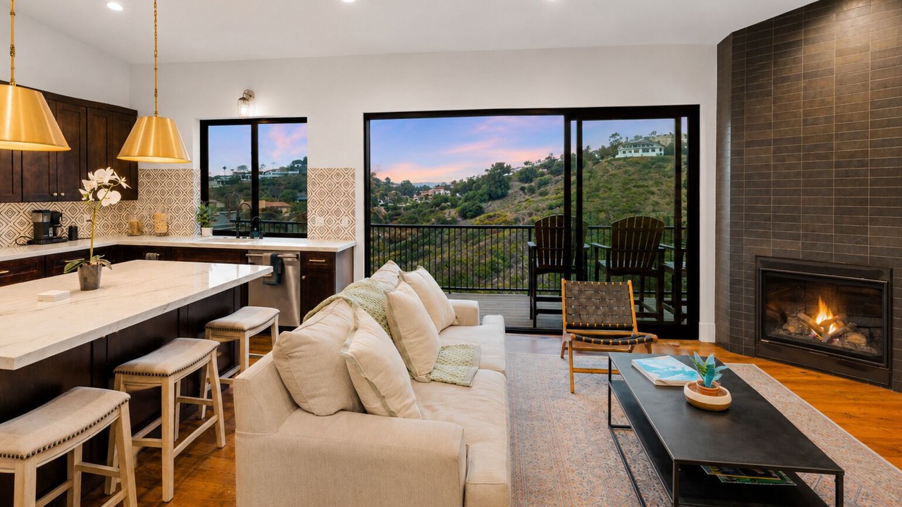 Photo of Livingroom in Ventura