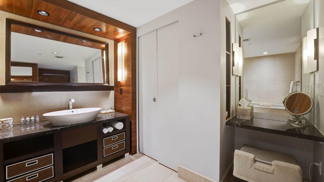 Photo of Bathroom in North Beach