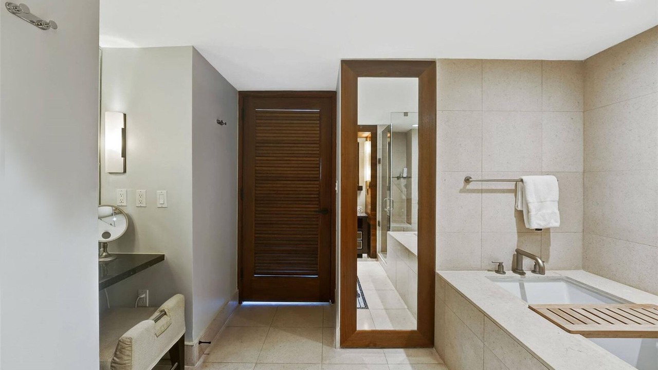 Photo of Bathroom in North Beach