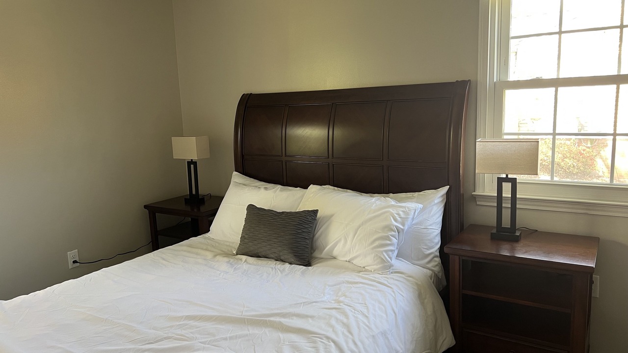 Photo of Bedroom in Lanham