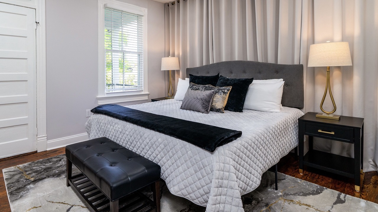 Photo of Bedroom in Westside
