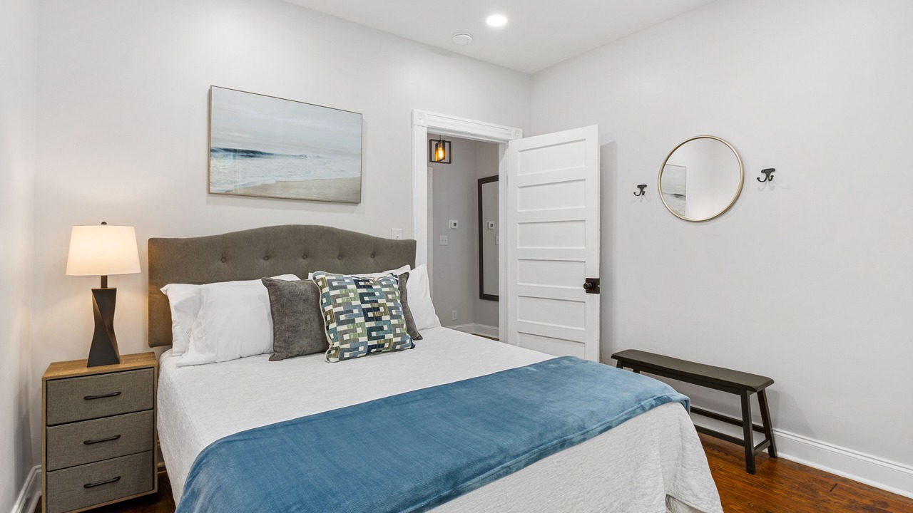 Photo of Bedroom in Westside