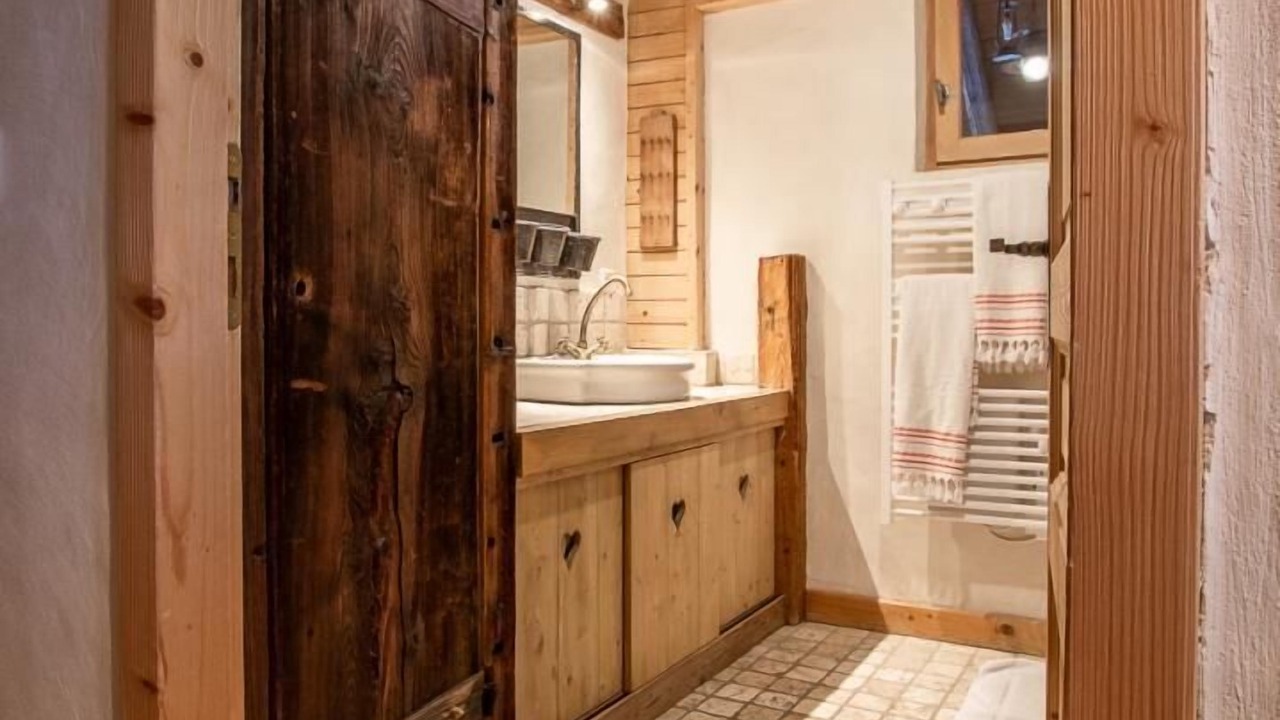 Photo of Bathroom in Saint-Nicolas-la-Chapelle