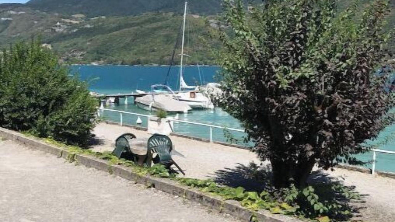 Photo of Outdoor in Bredannaz