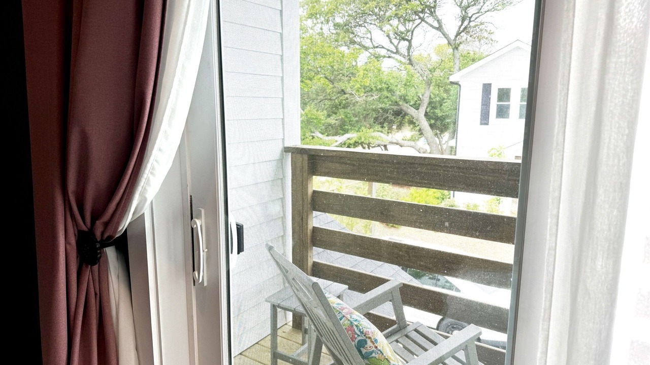 Photo of Patio Balcony in Corolla Light