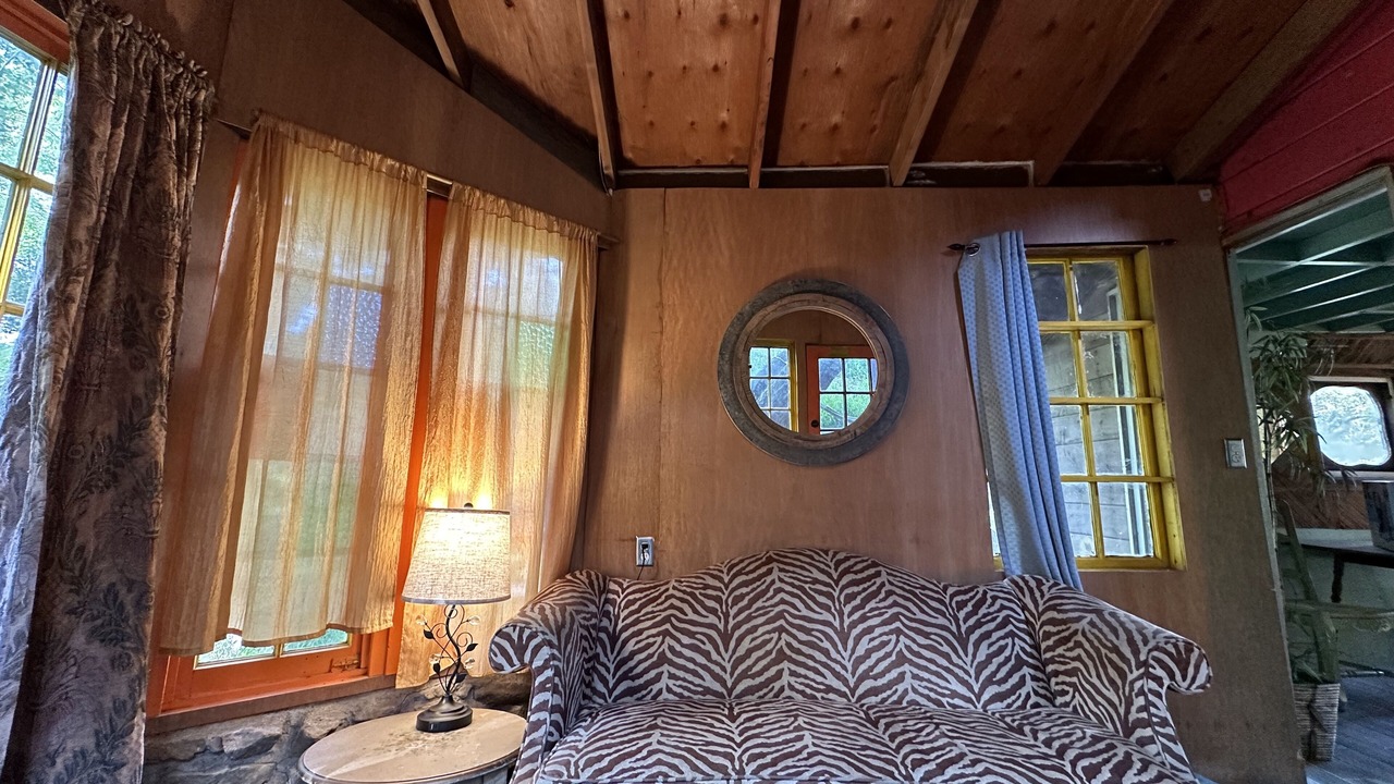 Photo of Livingroom in Topanga