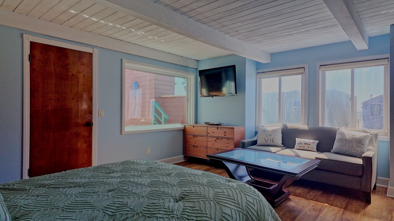 Photo of Bedroom in Hollywood Beach