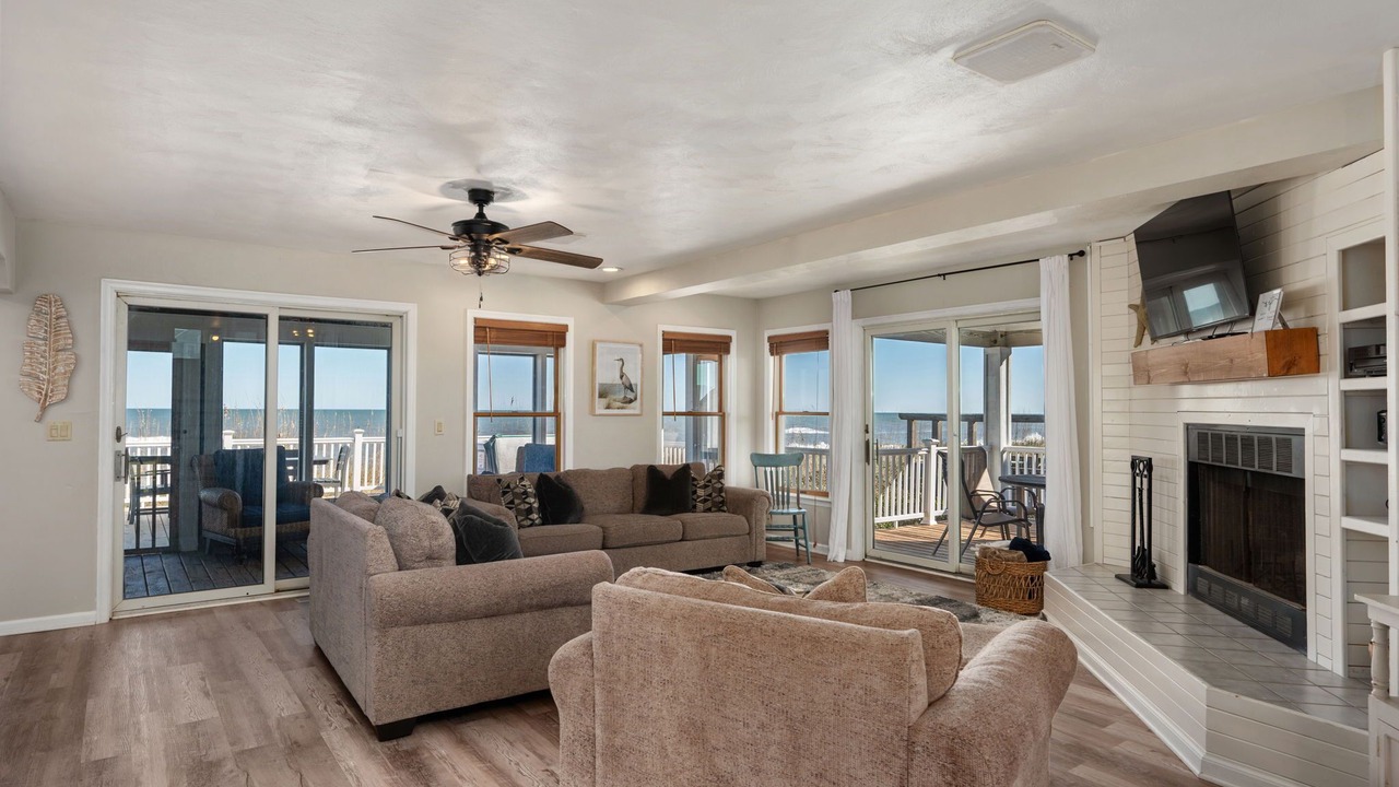 Photo of Livingroom in Carolina Dunes