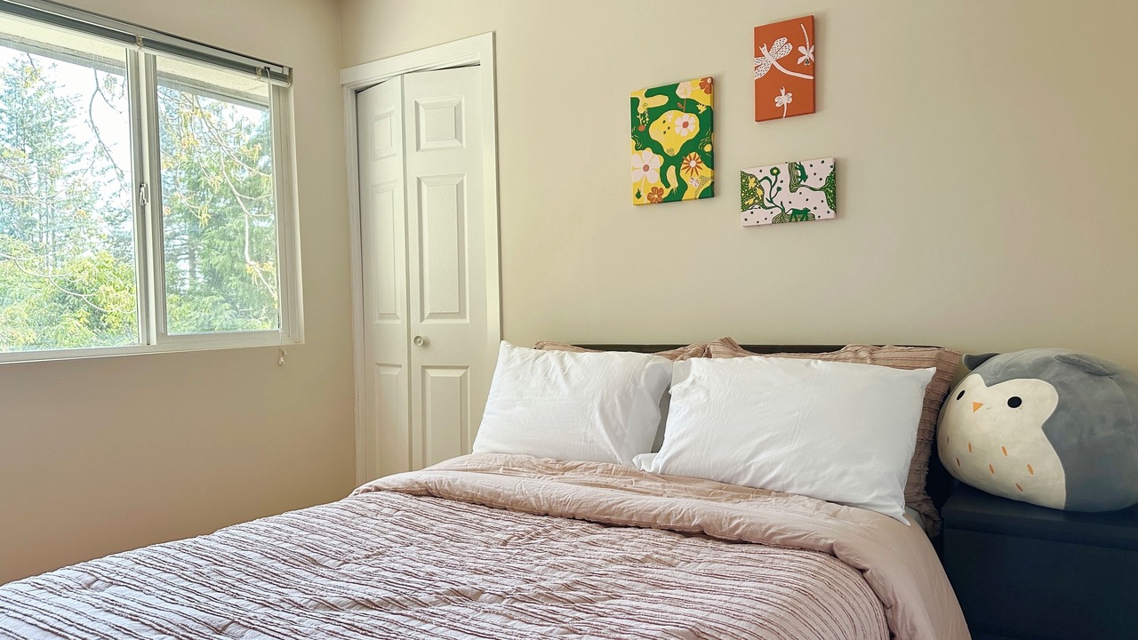 Photo of Bedroom in Canyon Heights