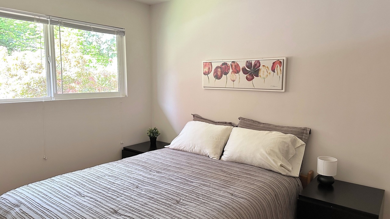 Photo of Bedroom in Canyon Heights