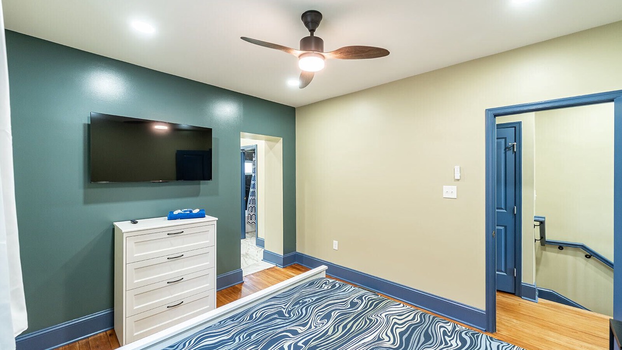 Photo of Bedroom in Fairlawn
