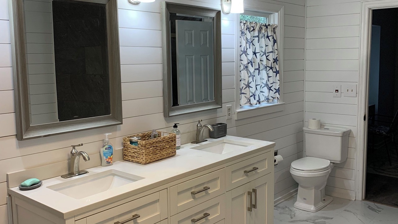 Photo of Bathroom in Supply