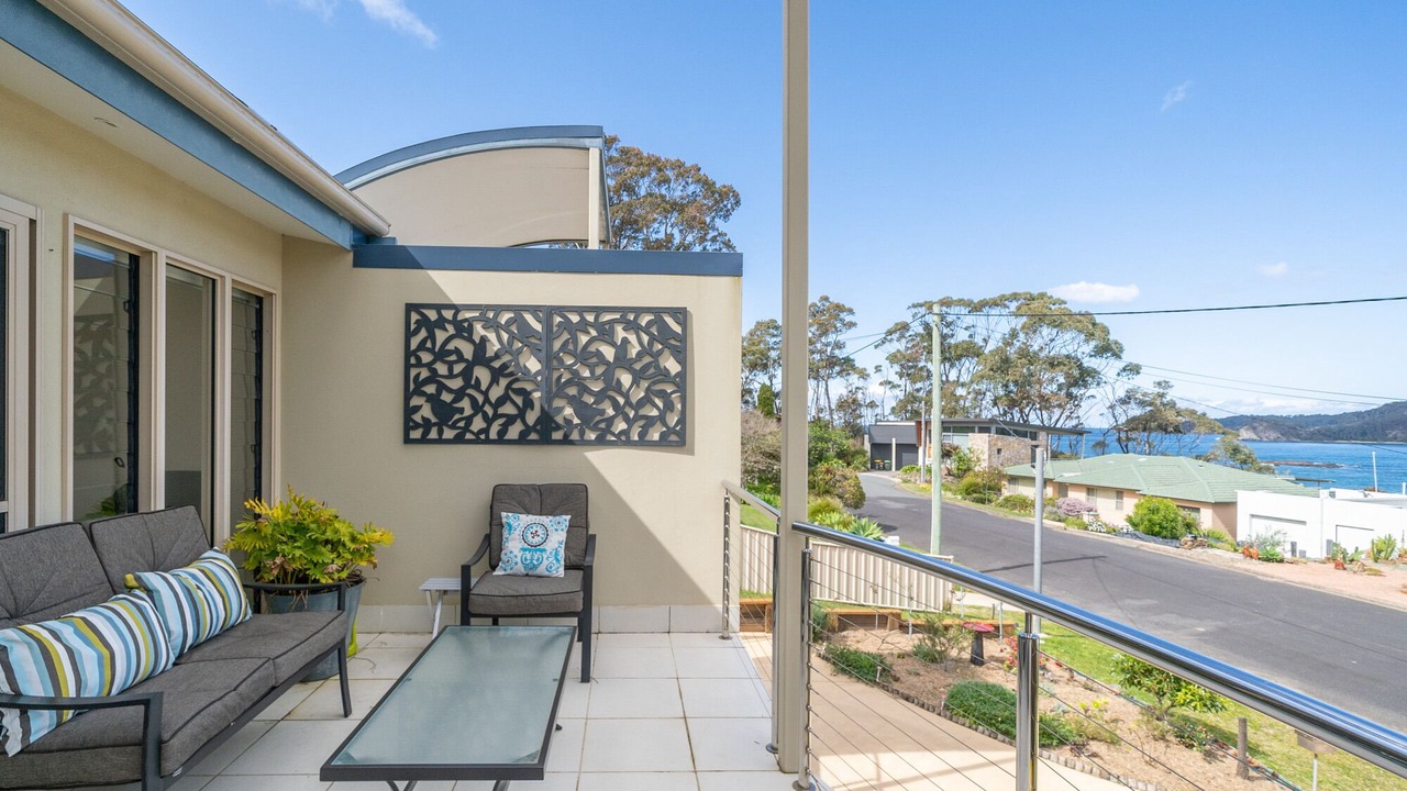 Photo of Patio Balcony in Denhams Beach