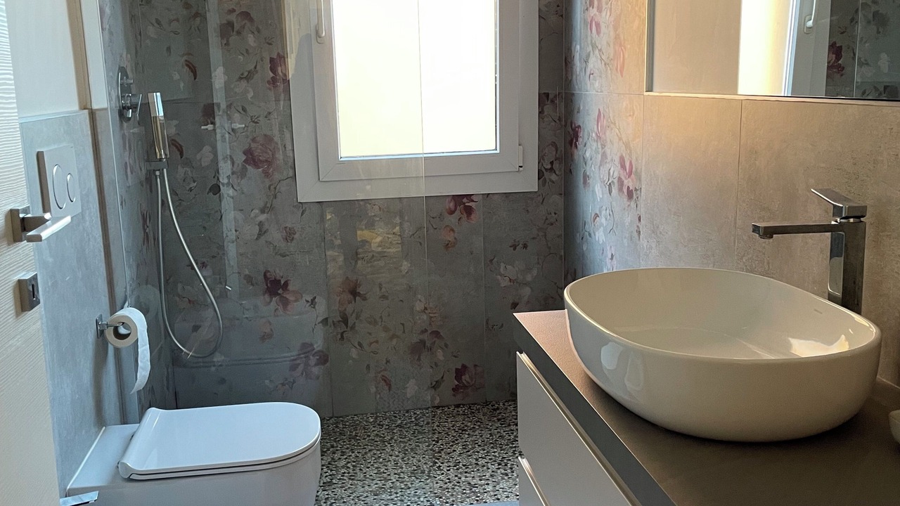 Photo of Bathroom in Bolognina