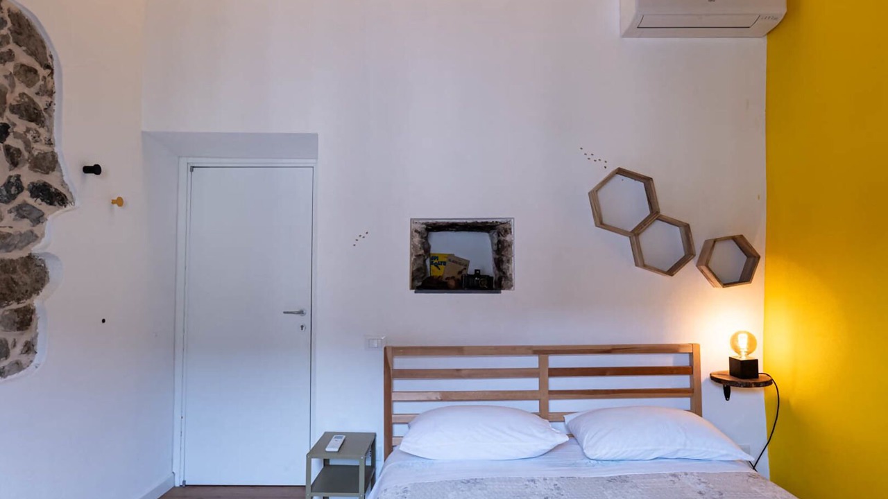 Photo of Bedroom in Carrodano Inferiore