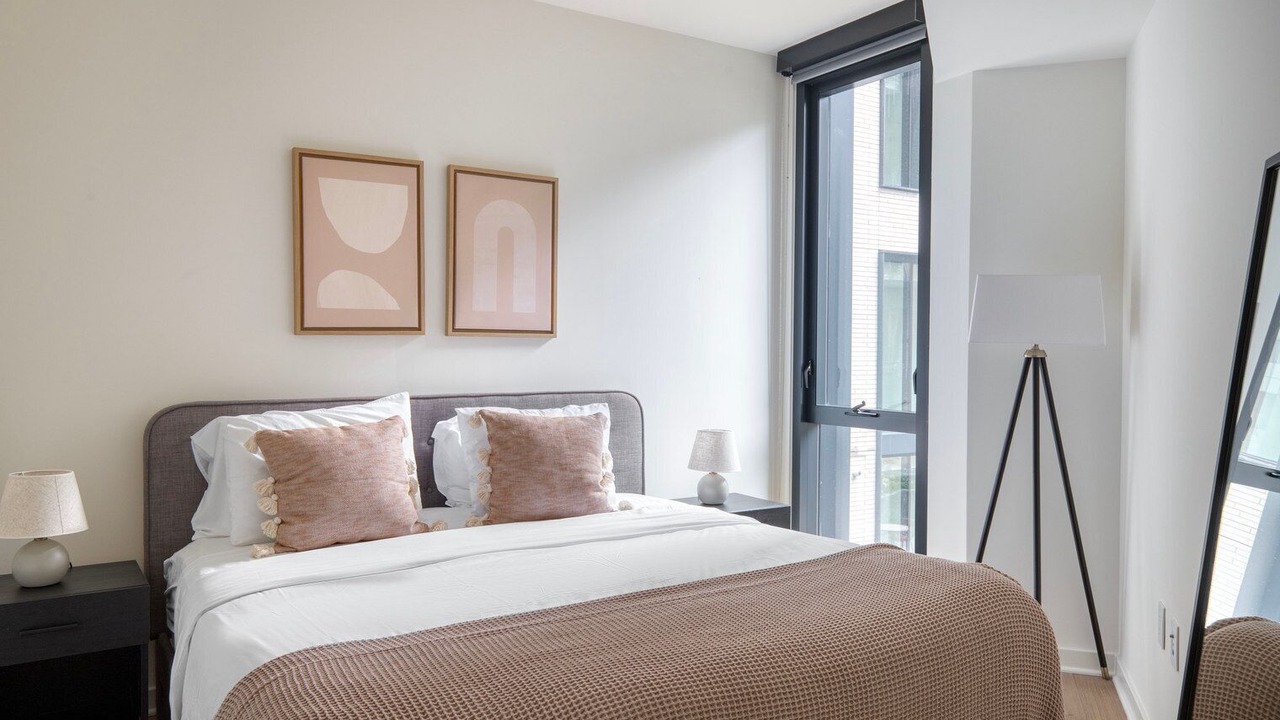 Photo of Bedroom in Gallaudet