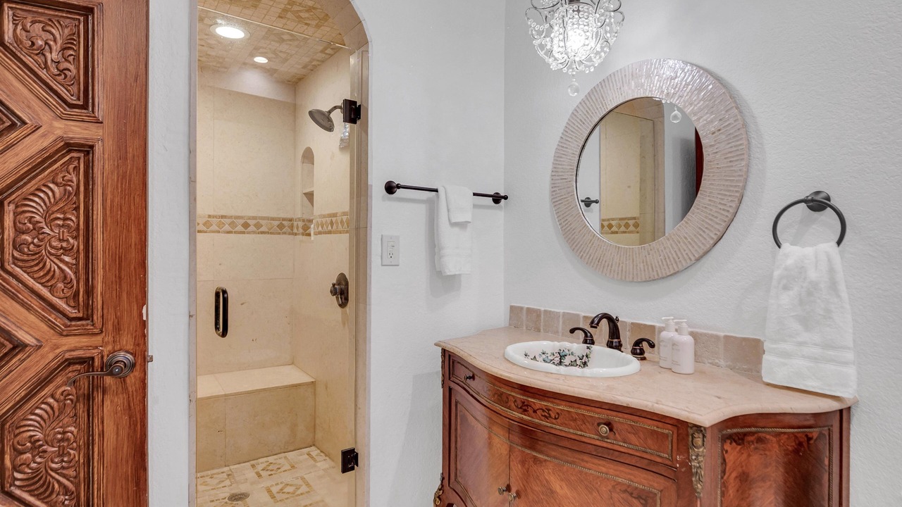 Photo of Bathroom in Idlewyld