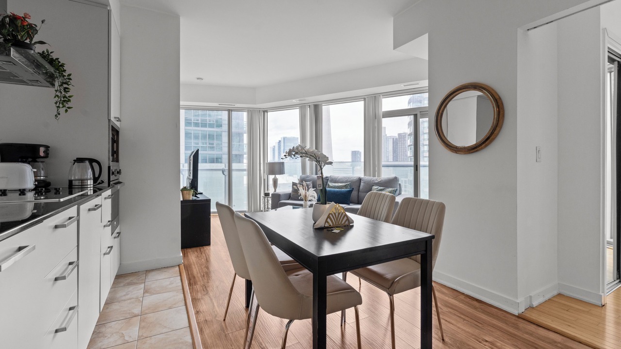 Photo of Kitchen in Toronto Entertainment District