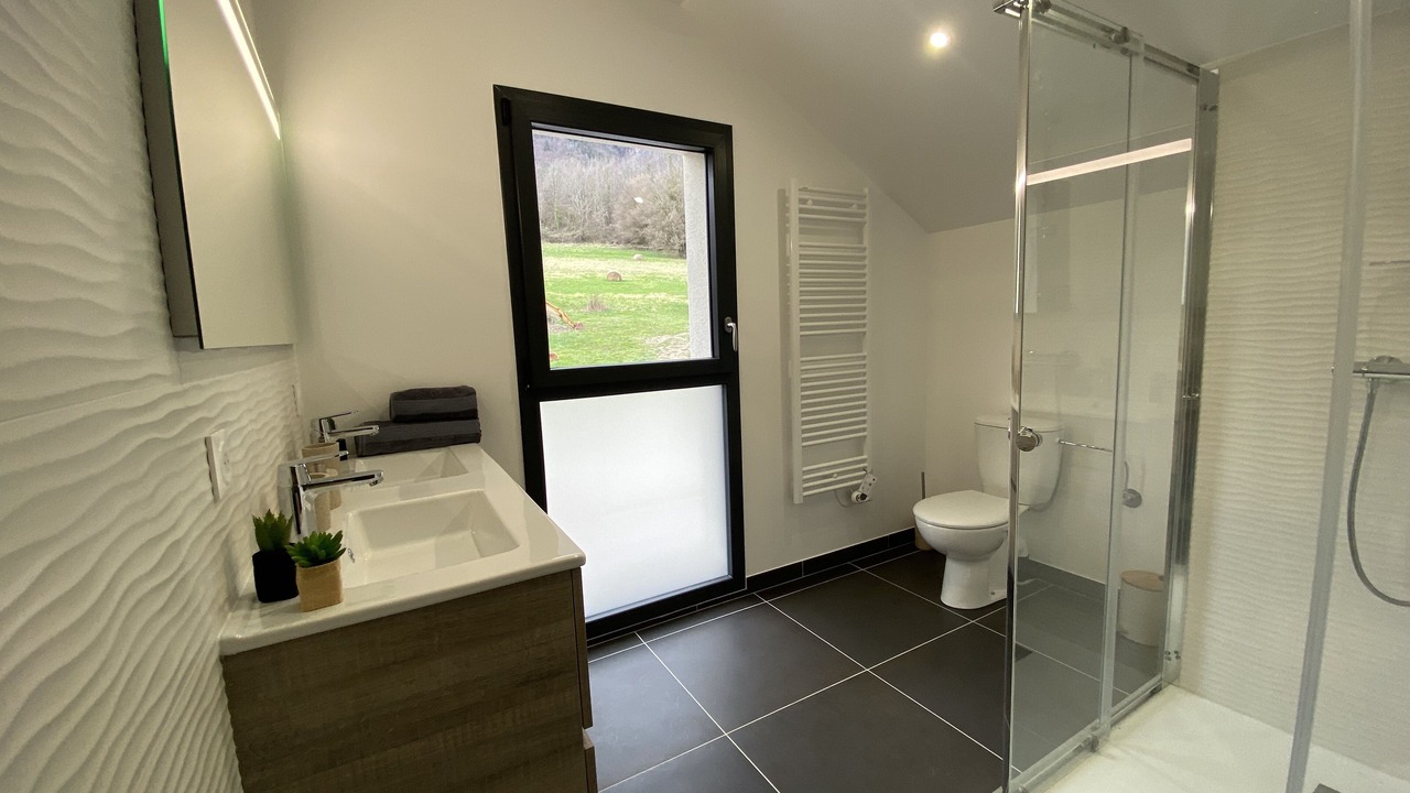 Photo of Bathroom in Mercury