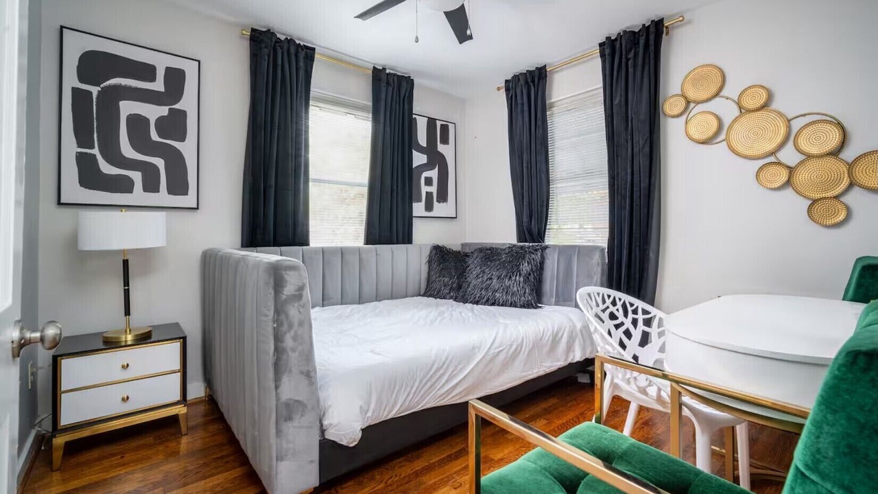 Photo of Bedroom in Bellevue