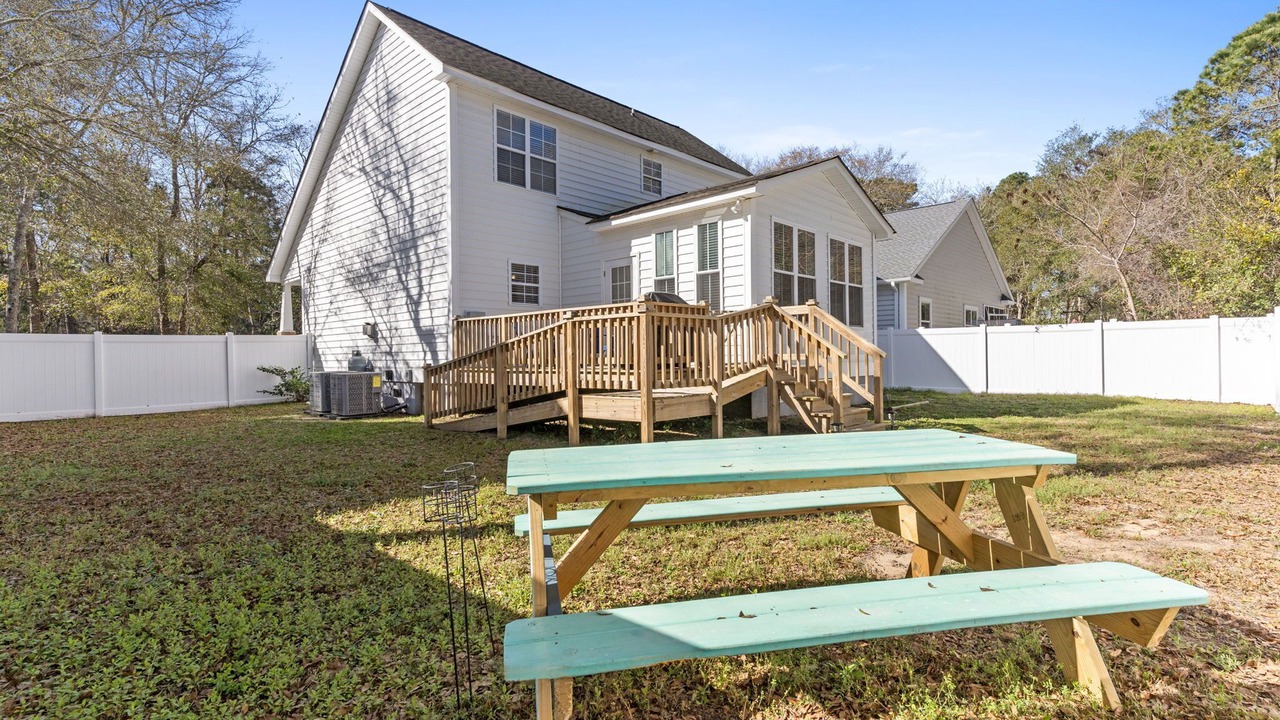 Photo of Outdoor in Supply