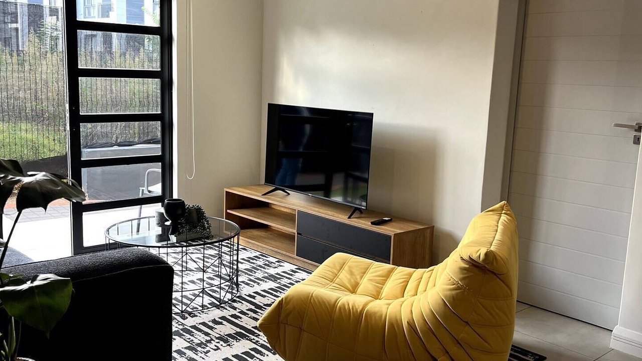 Photo of Livingroom in Greater Johannesburg Metropolitan Area
