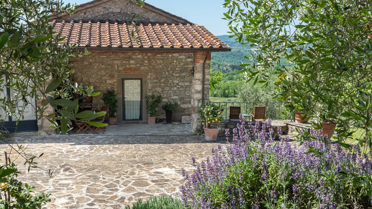 Photo of Patio Balcony in Pelago